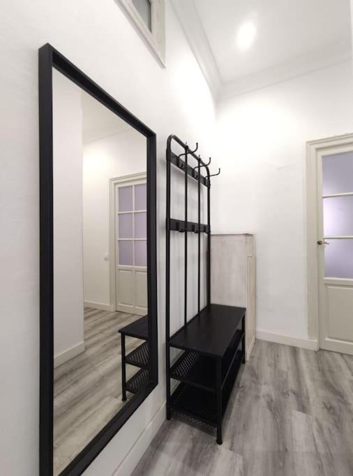 Apartment Family Center *